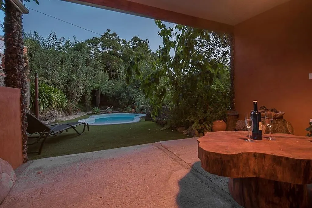 Chalet Los Matos, Canarian House In Valleseco España